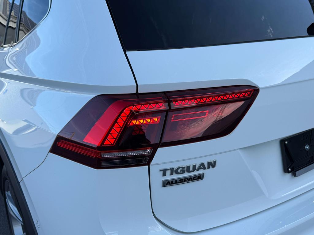 Volkswagen Tiguan Allspace 1.5 TSI DSG R-Line *Pano dak/Leder/Carplay/Camera* Garage Planckaert
