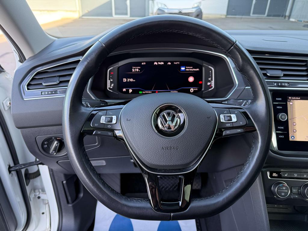 Volkswagen Tiguan Allspace 1.5 TSI DSG R-Line *Pano dak/Leder/Carplay/Camera* Garage Planckaert