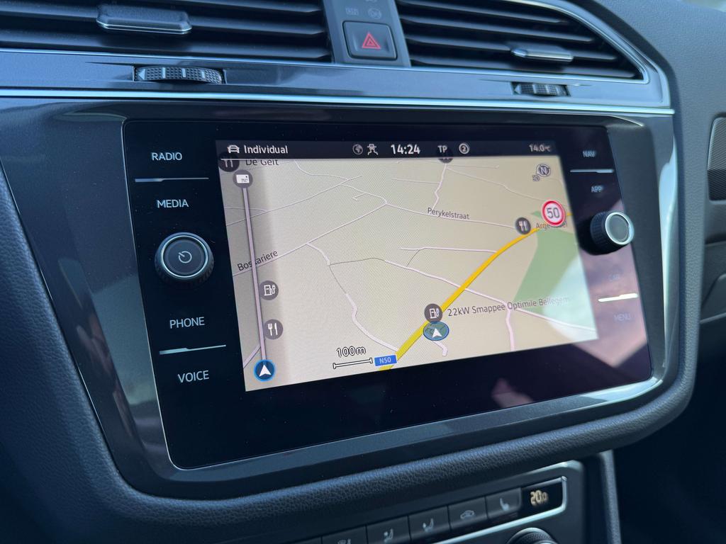 Volkswagen Tiguan Allspace 1.5 TSI DSG R-Line *Pano dak/Leder/Carplay/Camera* Garage Planckaert