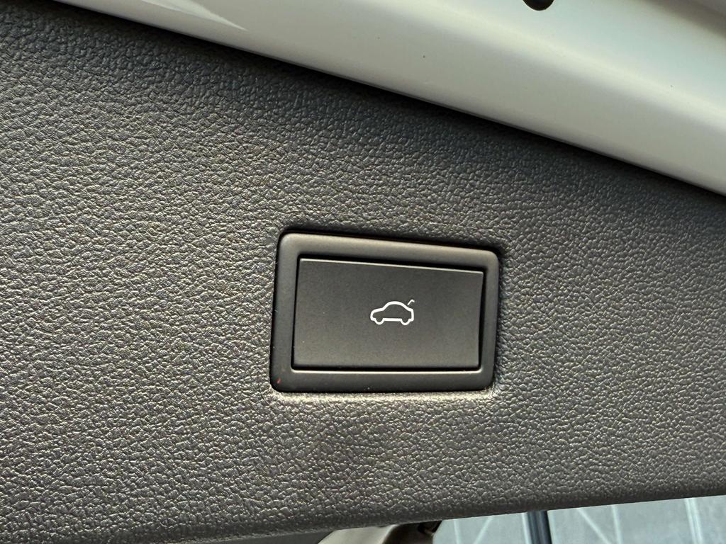 Volkswagen Tiguan Allspace 1.5 TSI DSG R-Line *Pano dak/Leder/Carplay/Camera* Garage Planckaert