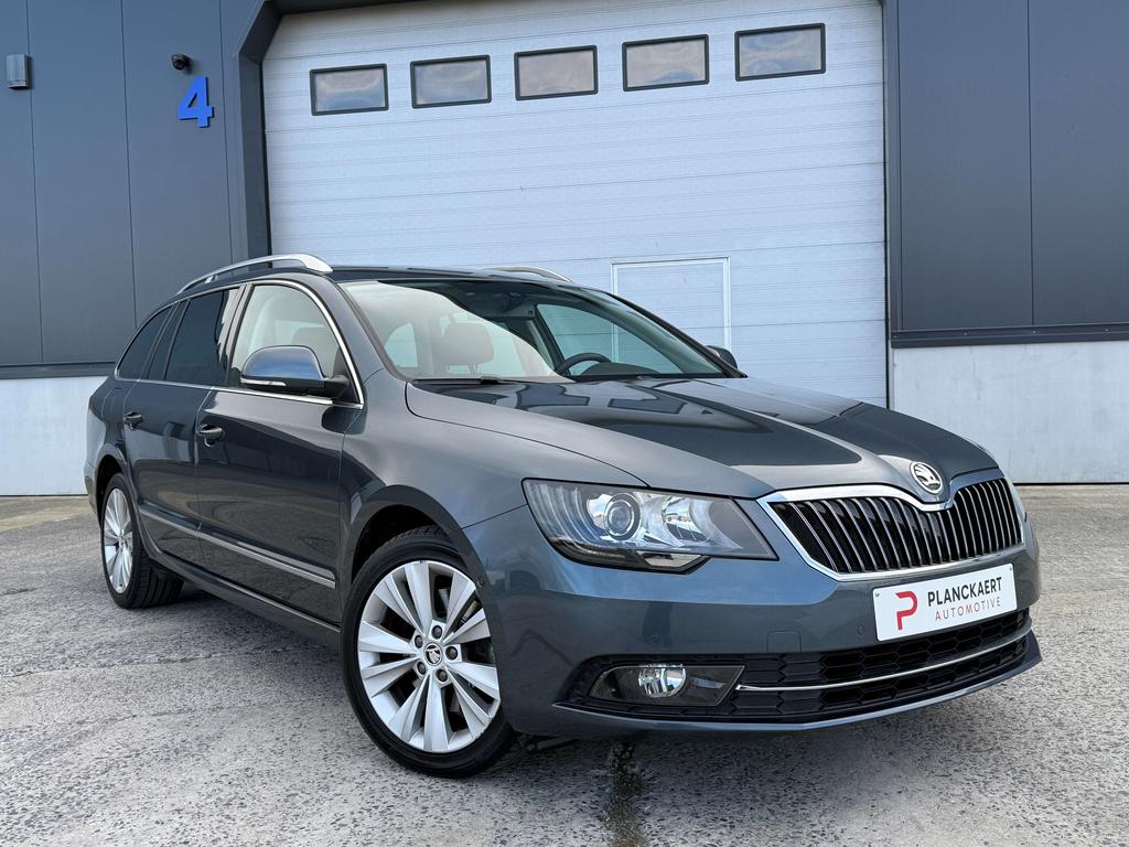 Skoda Superb Combi 2.0 TDI * Pano dak / leder / Pdc * Garage Planckaert