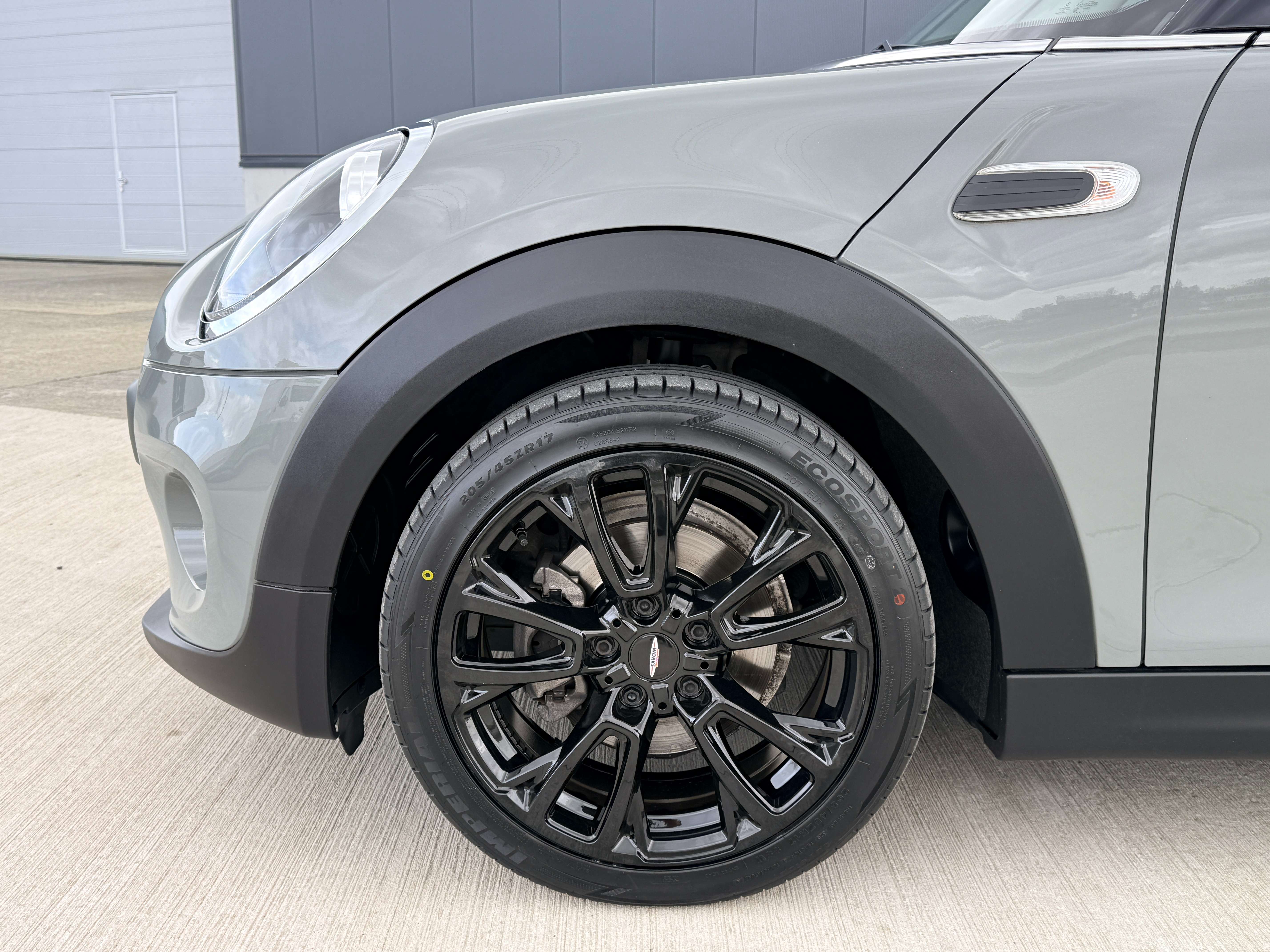 MINI One 1.5i Benzine 36.000km! * Moonwalk Grey * Garage Planckaert