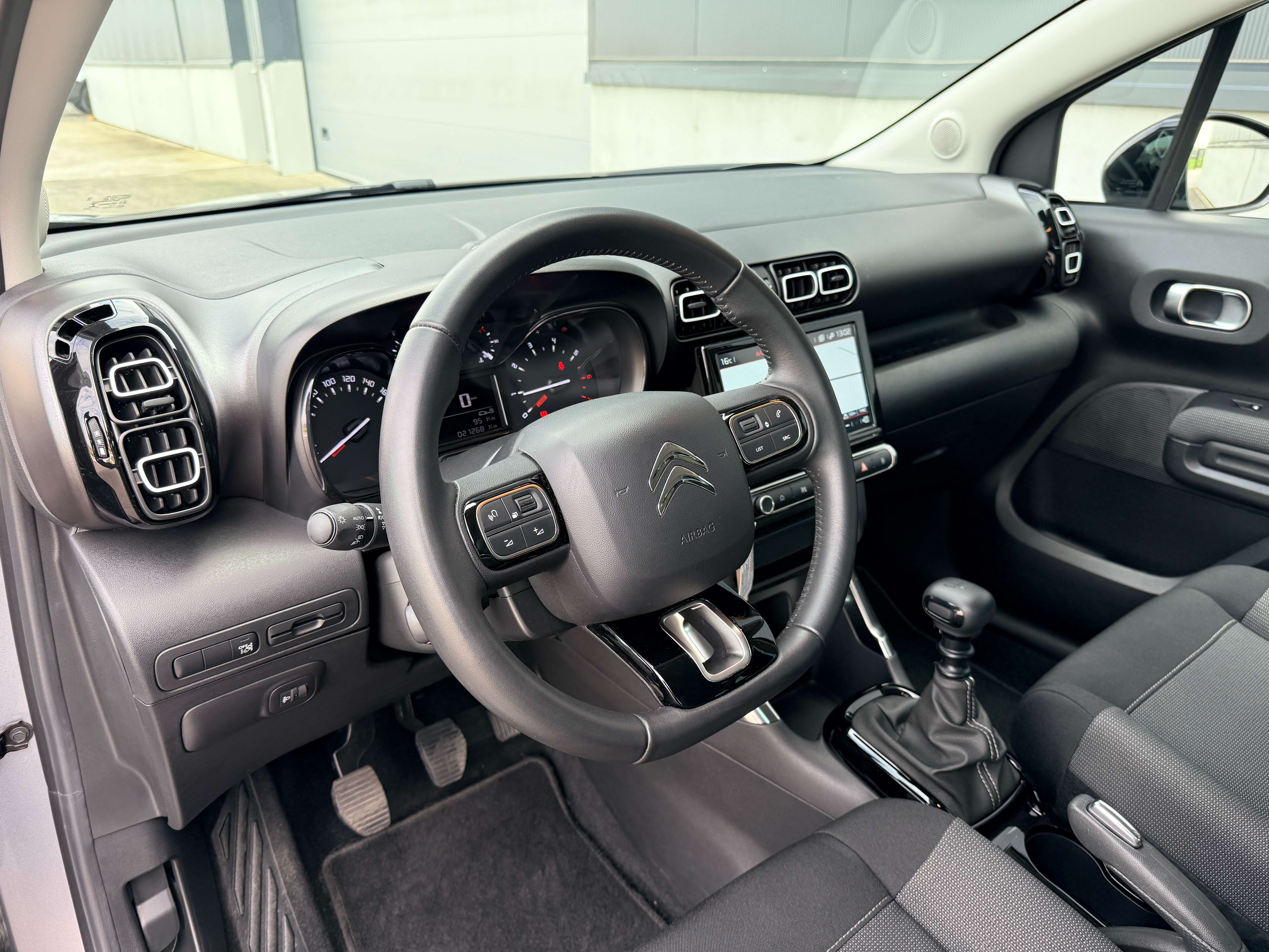 Citroen C3 Aircross 1.2i Benzine 110PK * GPS/ Camera / Carplay / 21.000km!* Garage Planckaert