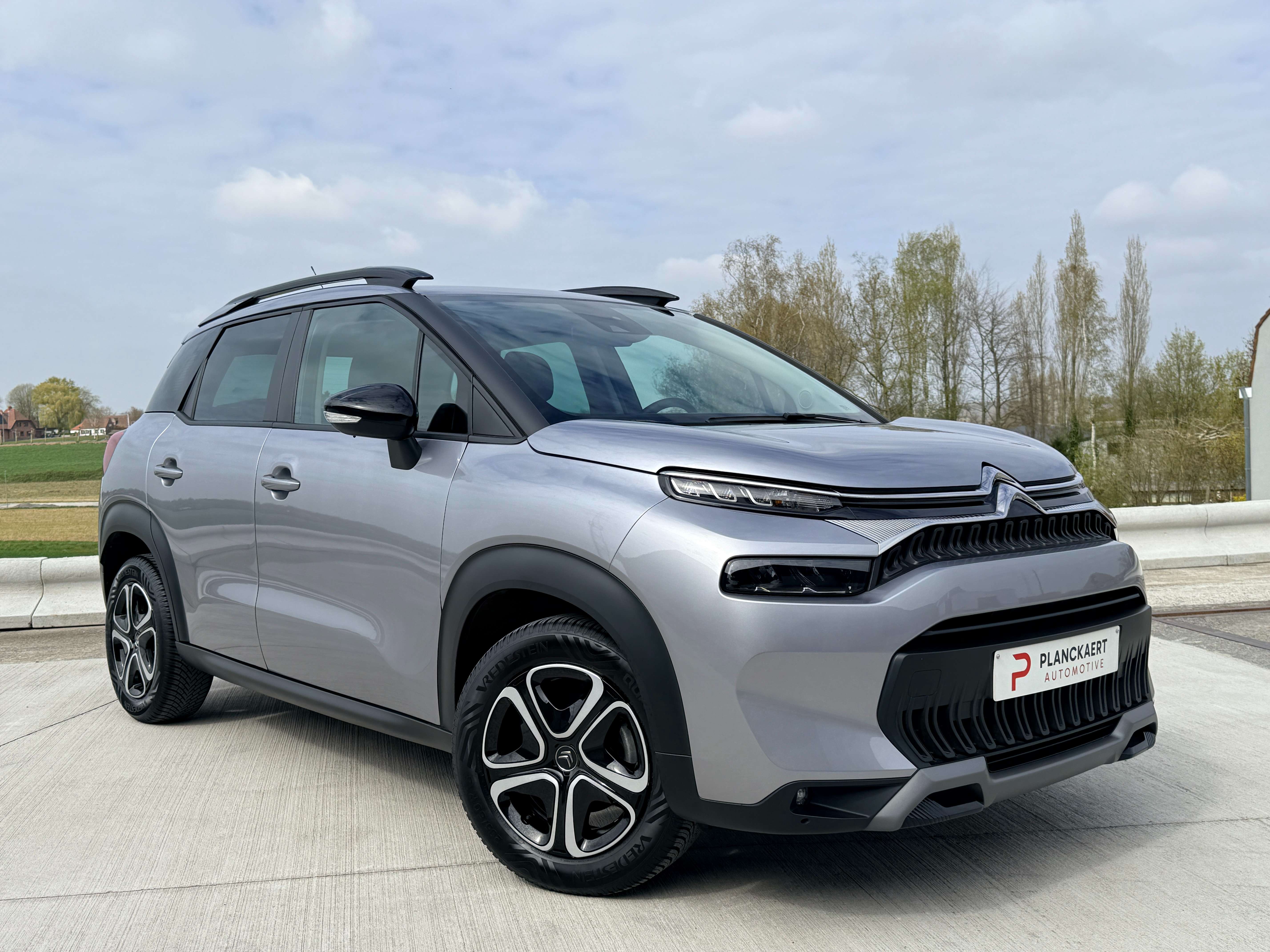 Citroen C3 Aircross 1.2i Benzine 110PK * GPS/ Camera / Carplay / 21.000km!* Garage Planckaert