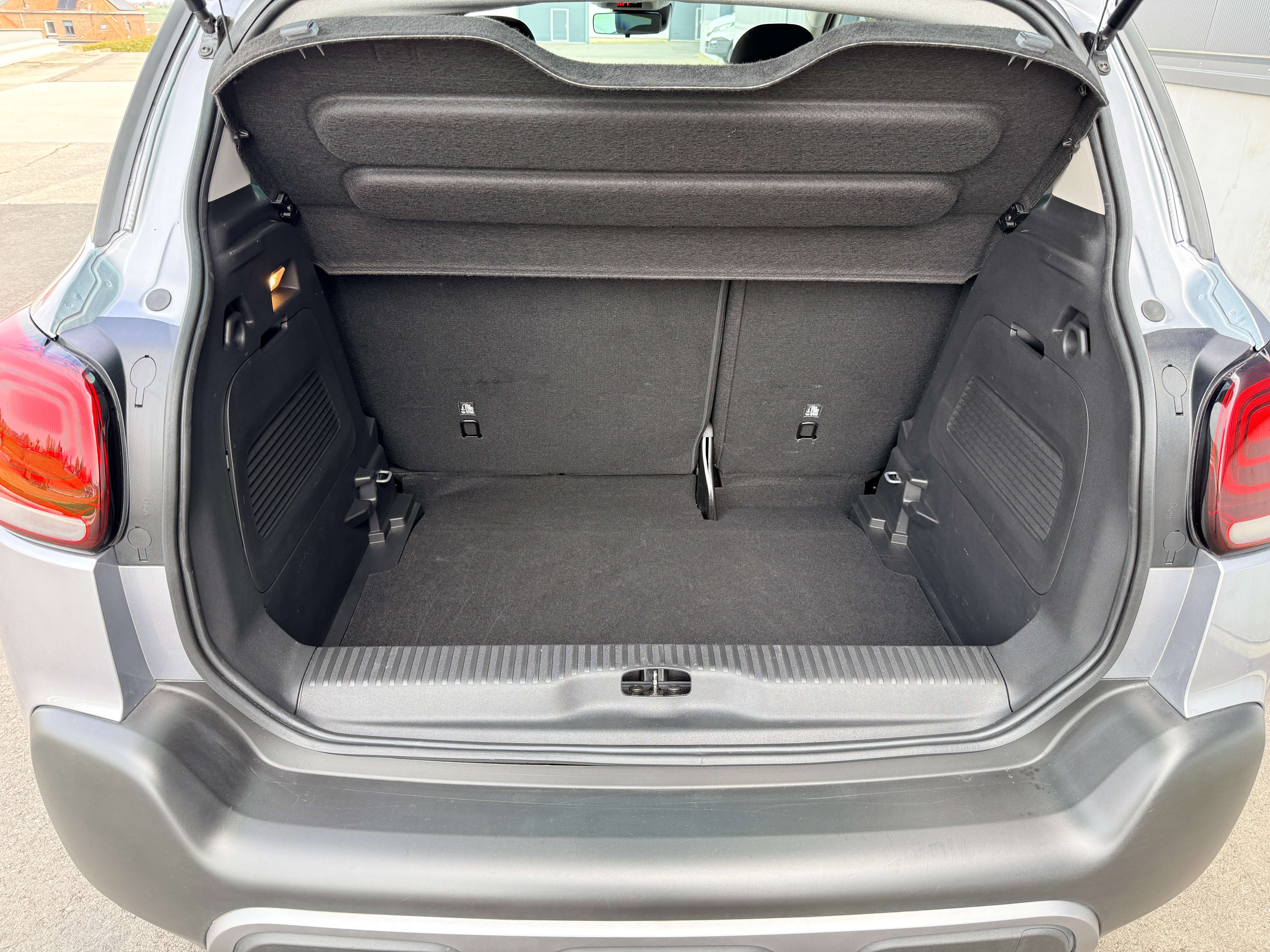 Citroen C3 Aircross 1.2i Benzine 110PK * GPS/ Camera / Carplay / 21.000km!* Garage Planckaert