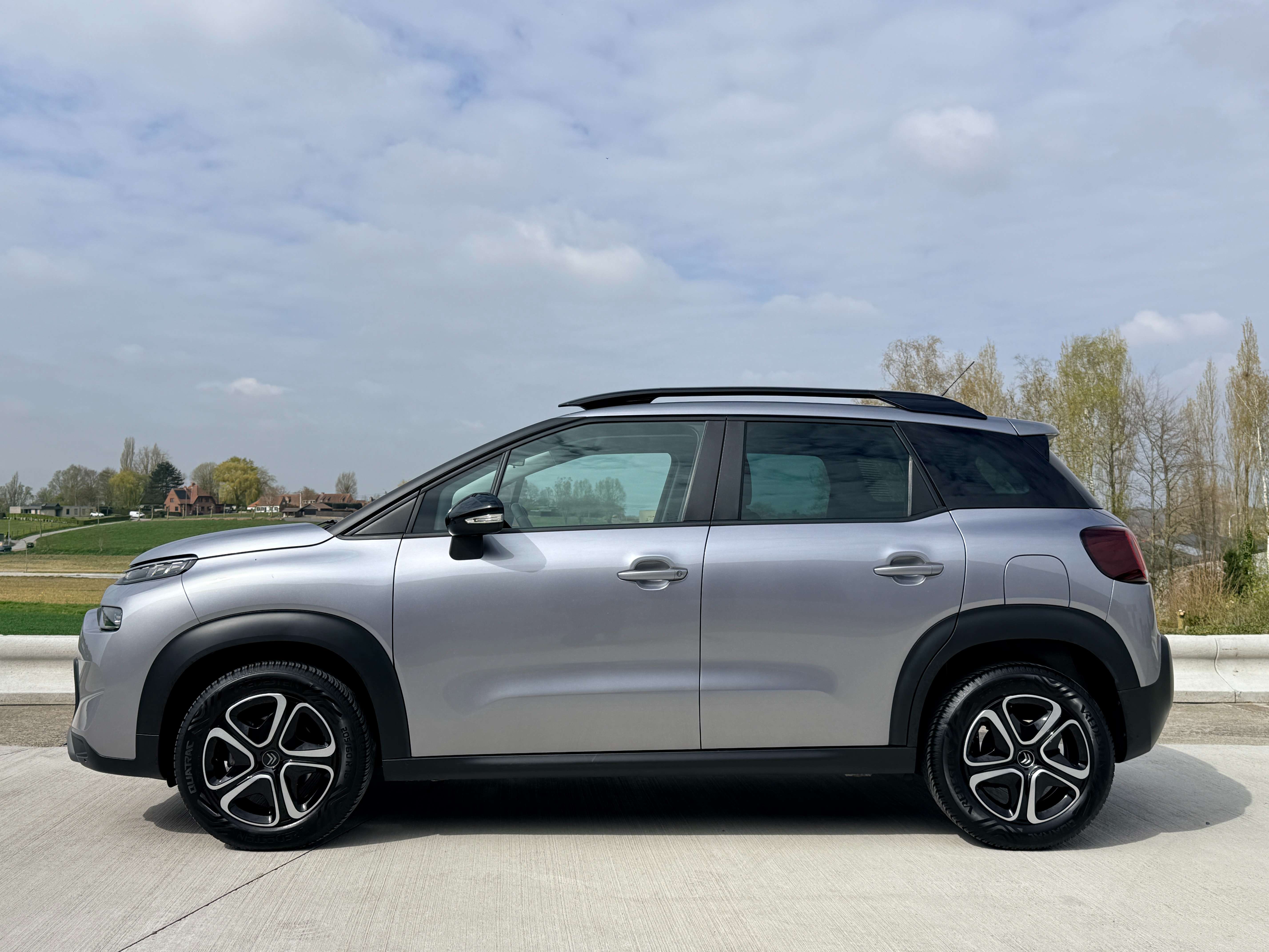 Citroen C3 Aircross 1.2i Benzine 110PK * GPS/ Camera / Carplay / 21.000km!* Garage Planckaert