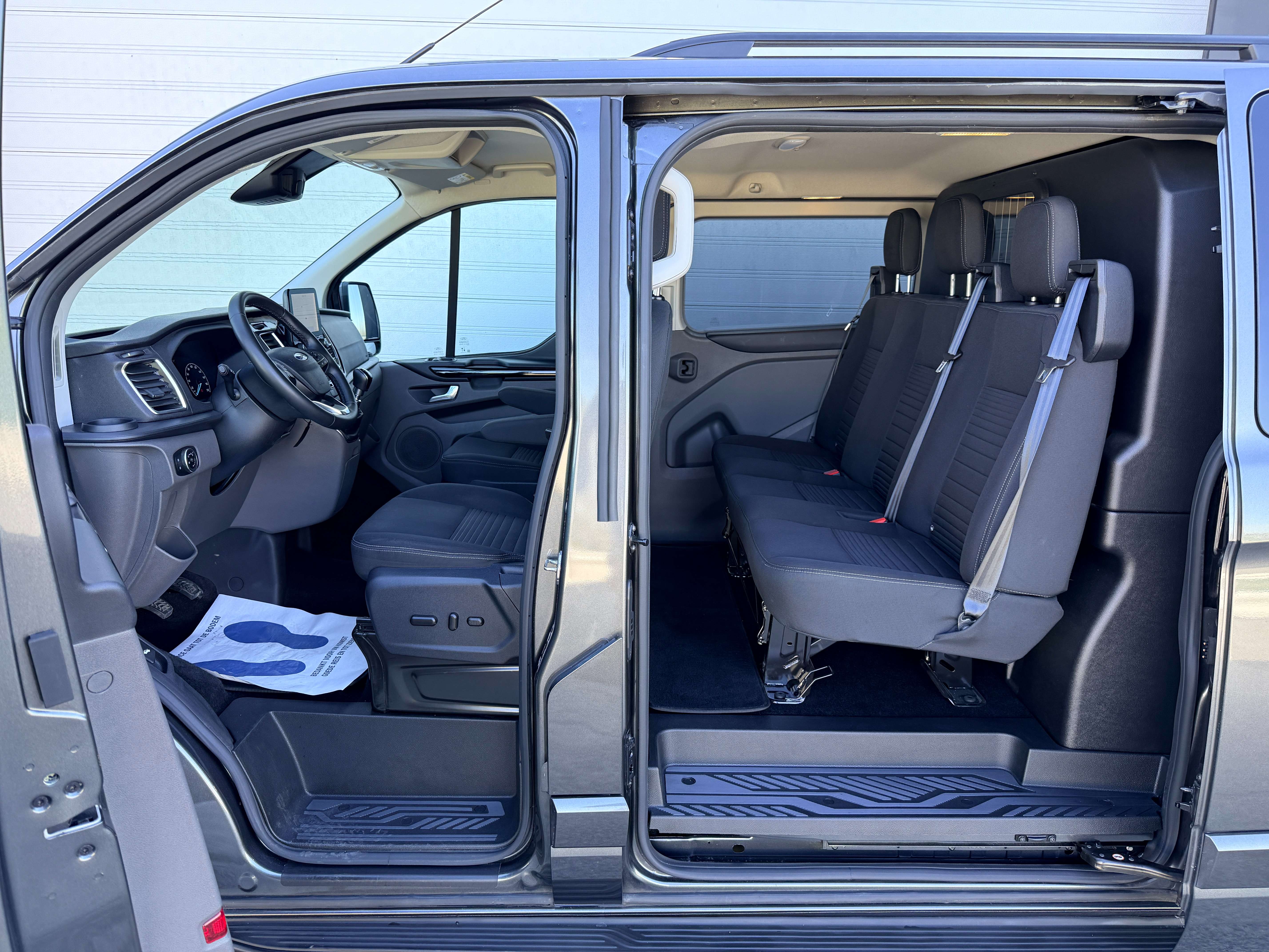 Ford Transit Custom 2.0 TDCi 170pk L2H1 Limited Multi use *5 zitplaatsen / Dubbele cabine / Topstaat* Garage Planckaert