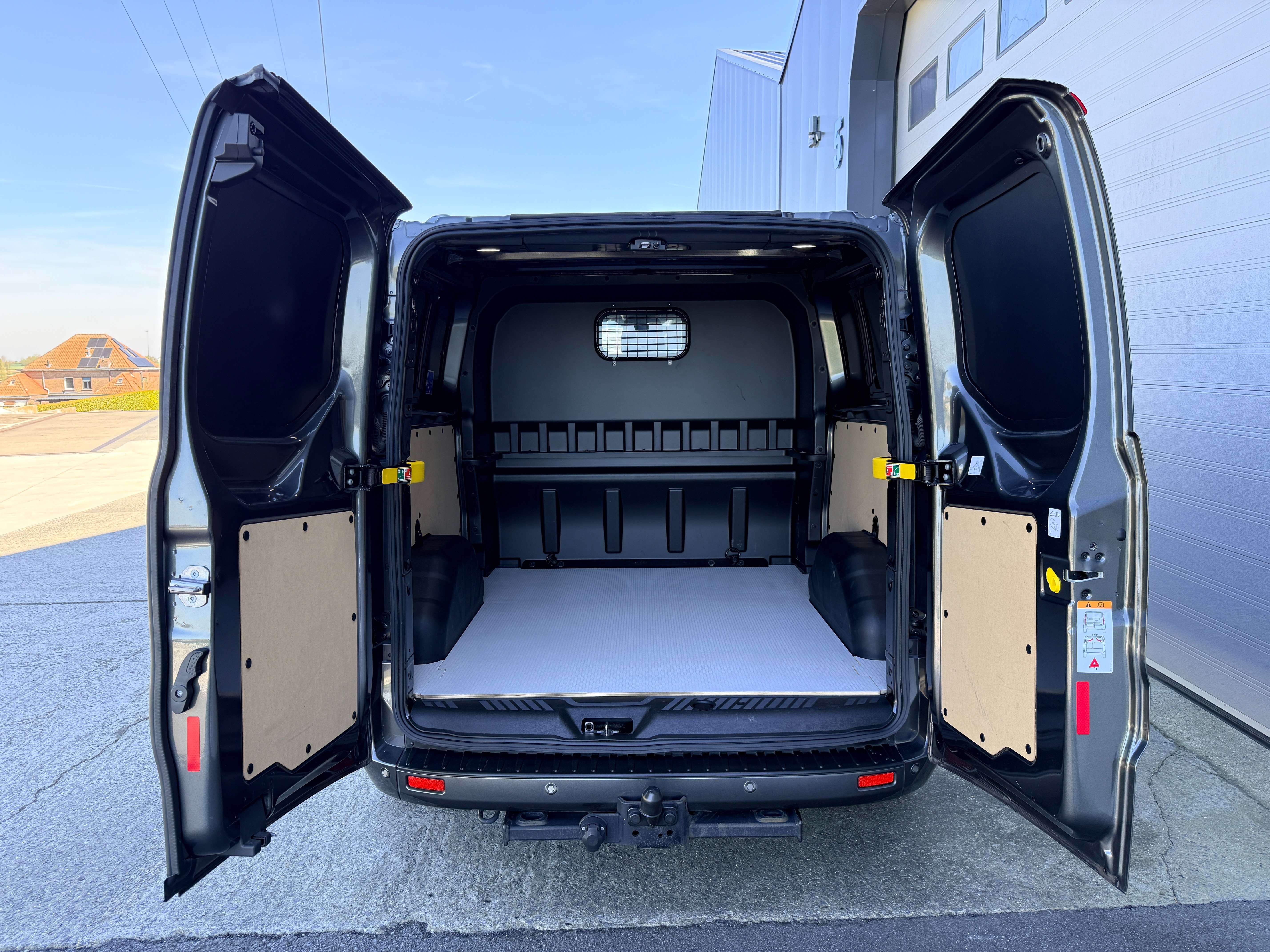 Ford Transit Custom 2.0 TDCi 170pk L2H1 Limited Multi use *5 zitplaatsen / Dubbele cabine / Topstaat* Garage Planckaert