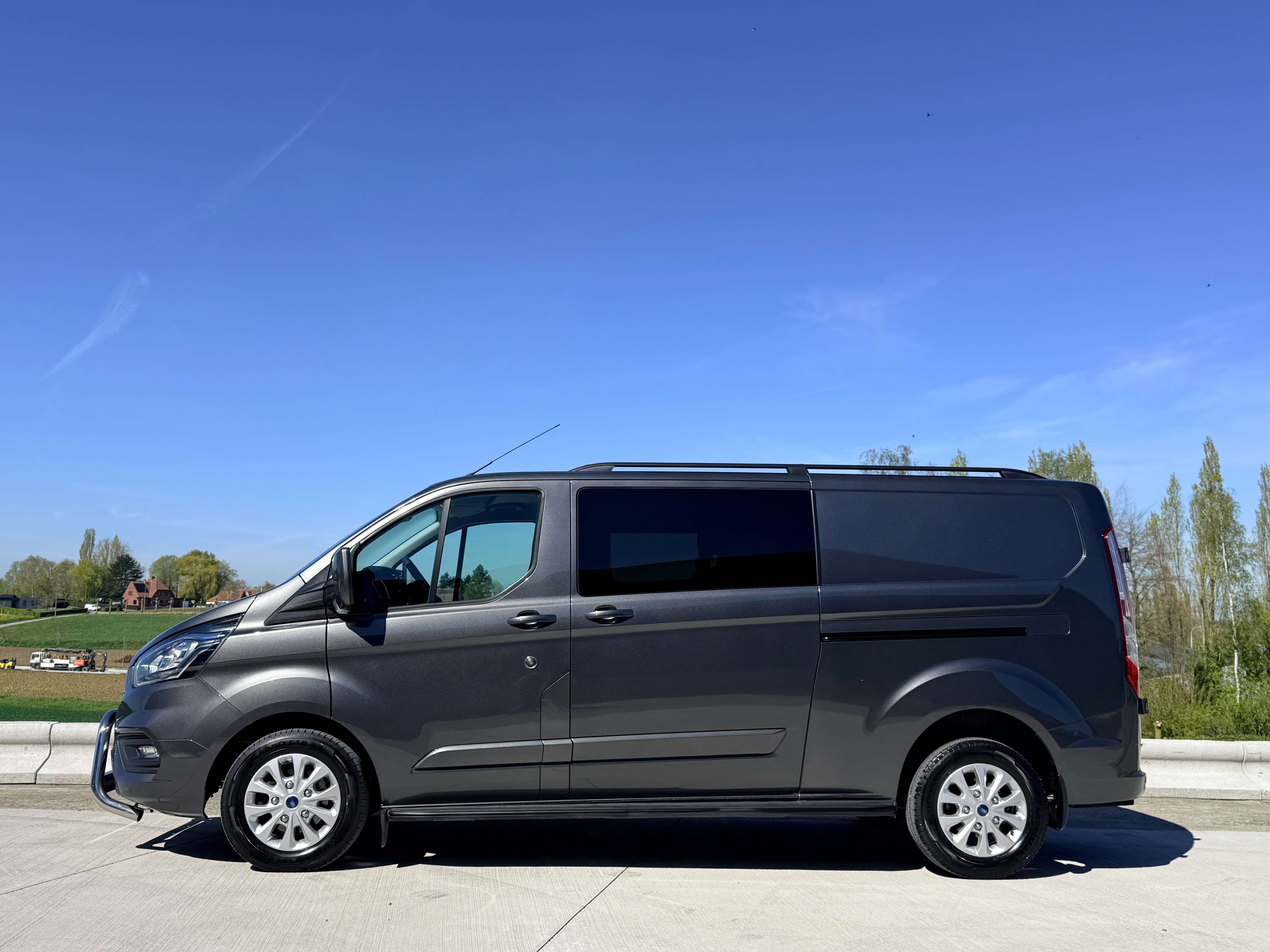 Ford Transit Custom 2.0 TDCi 170pk L2H1 Limited Multi use *5 zitplaatsen / Dubbele cabine / Topstaat* Garage Planckaert