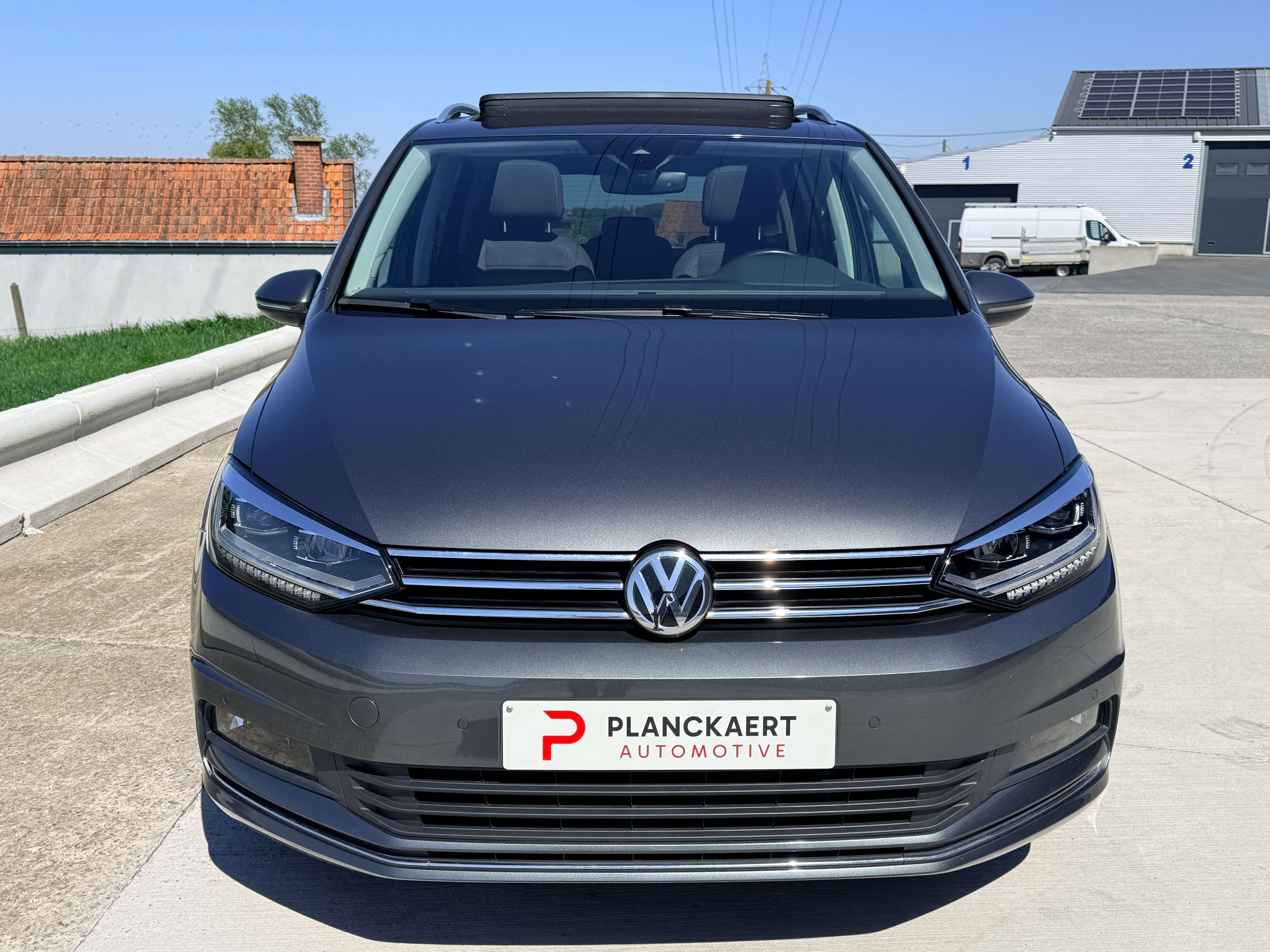 Volkswagen Touran 1.5 TSI Highline DSG 150pk *Automaat/Carplay/PDC/Panoramisch dak* Garage Planckaert