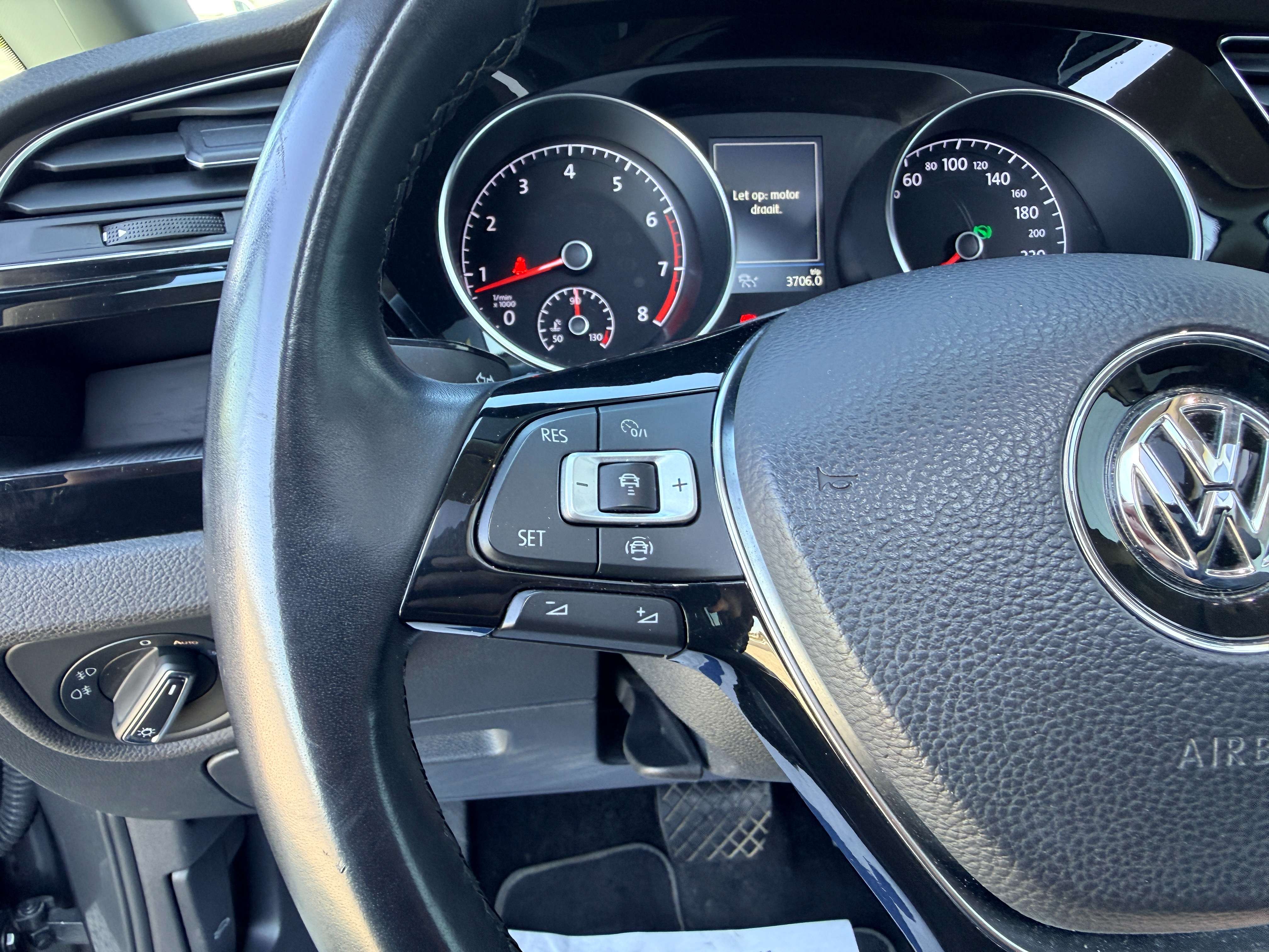 Volkswagen Touran 1.5 TSI Highline DSG 150pk *Automaat/Carplay/PDC/Panoramisch dak* Garage Planckaert