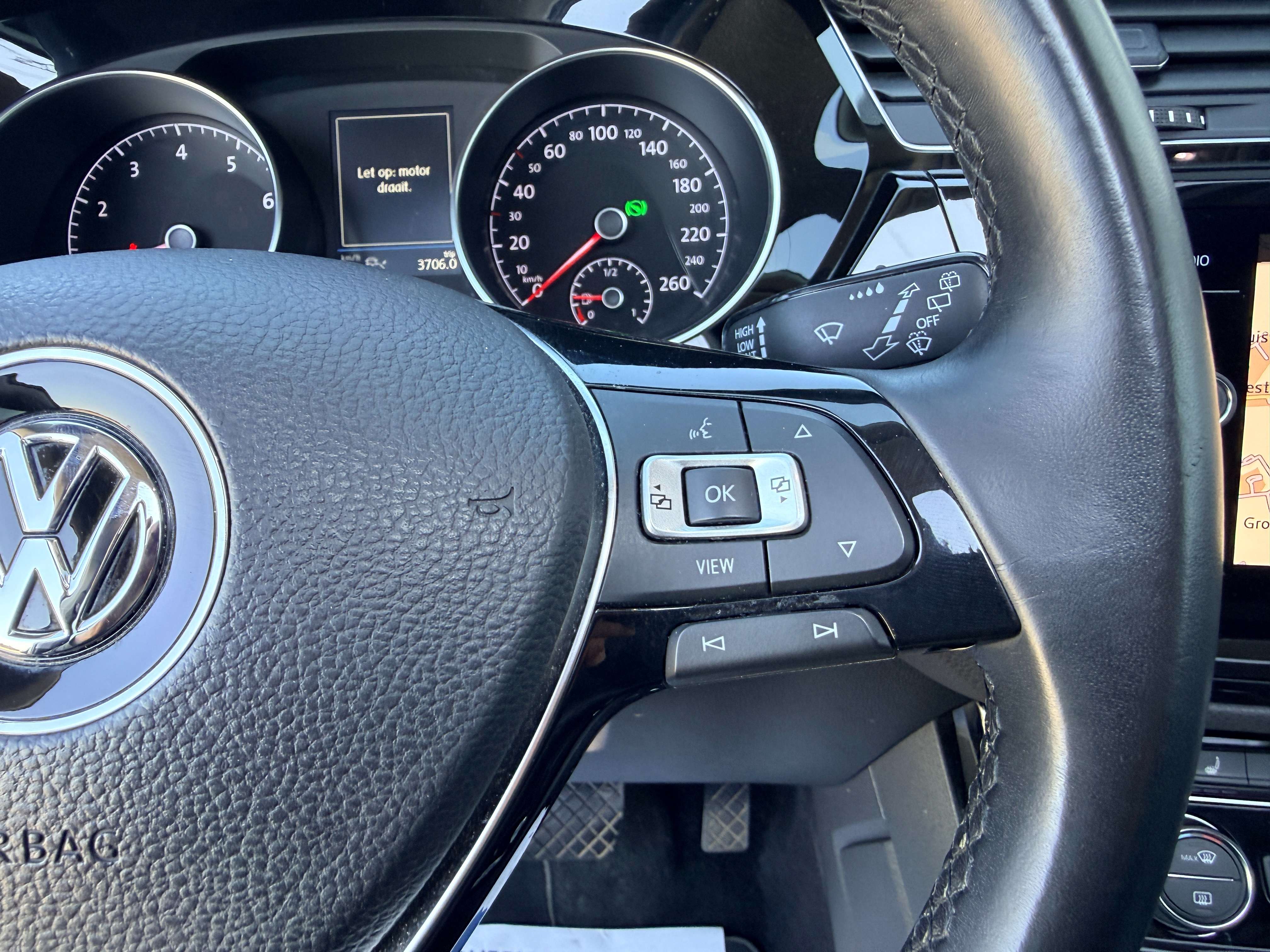 Volkswagen Touran 1.5 TSI Highline DSG 150pk *Automaat/Carplay/PDC/Panoramisch dak* Garage Planckaert