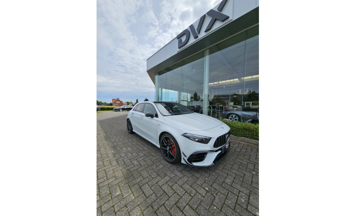 DVX Cars - Mercedes-Benz A 45 AMG