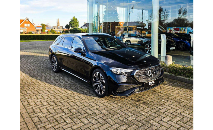 DVX Cars - Mercedes-Benz E 200