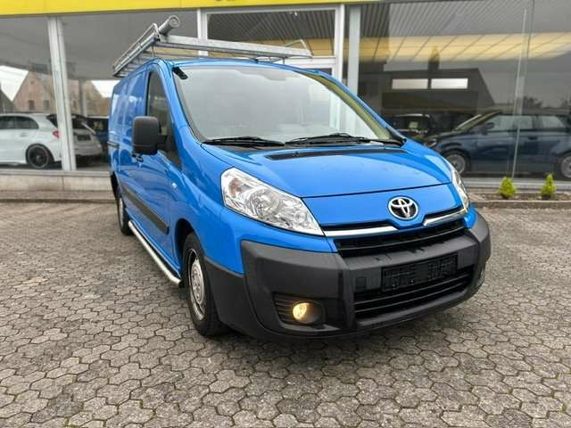 Raf Cars - Toyota Proace