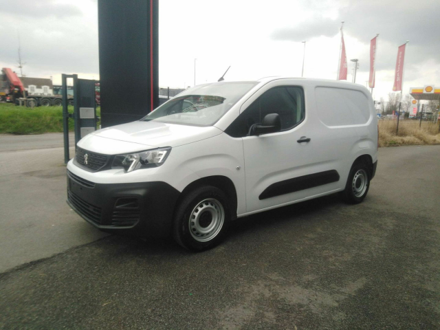 AutoLinck - De link voor Uw wagen! - Peugeot PARTNER