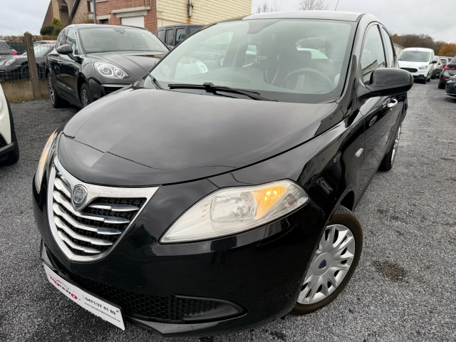 Autohandel Moreno - Lancia Ypsilon