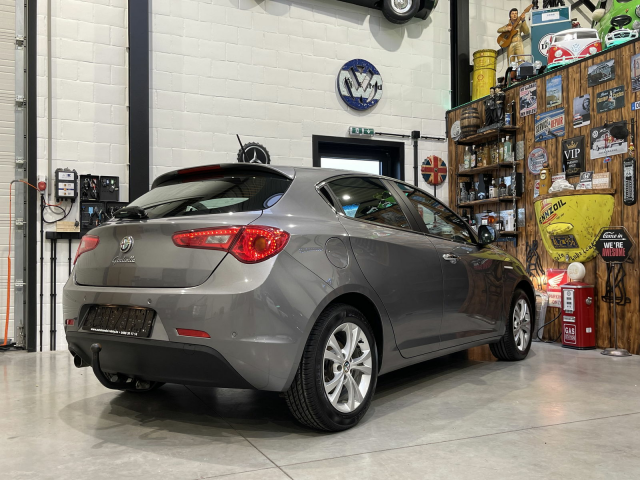 Autohandel Robby - Alfa Romeo GIULIETTA