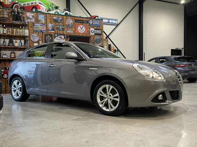 Autohandel Robby - Alfa Romeo GIULIETTA