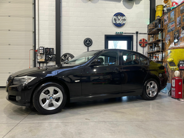 Autohandel Robby - BMW SERIE 3