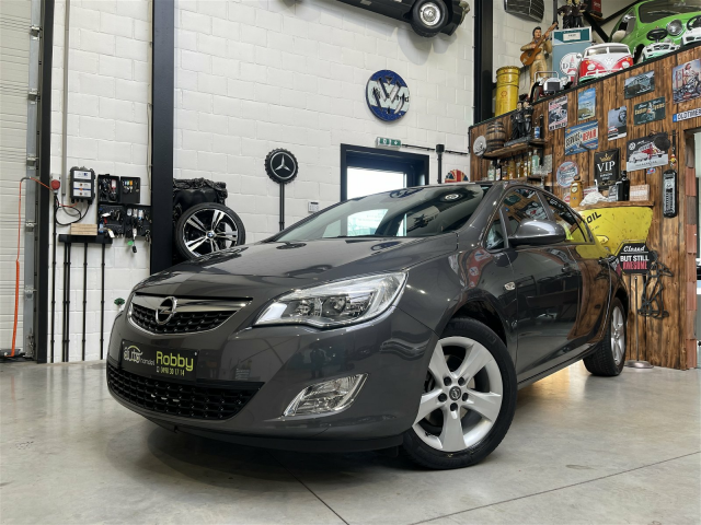 Autohandel Robby - Opel ASTRA