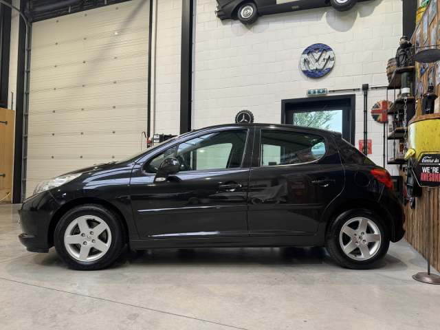 Autohandel Robby - Peugeot 207