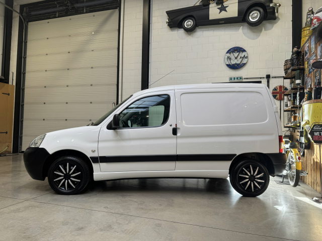 Autohandel Robby - Peugeot Partner