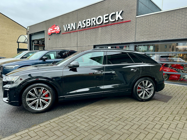 Autos Van Asbroeck - Audi Q8