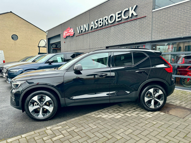 Autos Van Asbroeck - Volvo XC40
