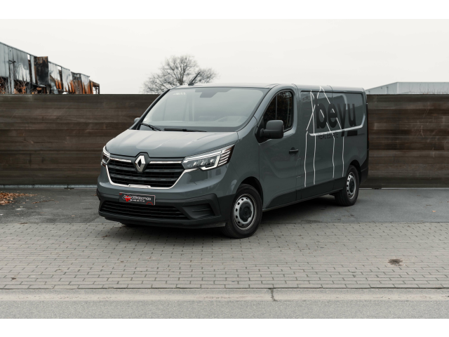 L-Cars - Renault Trafic