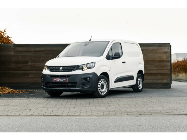 L-Cars - Peugeot Partner