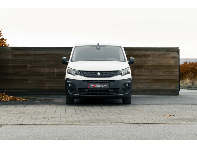 L-Cars - Peugeot Partner