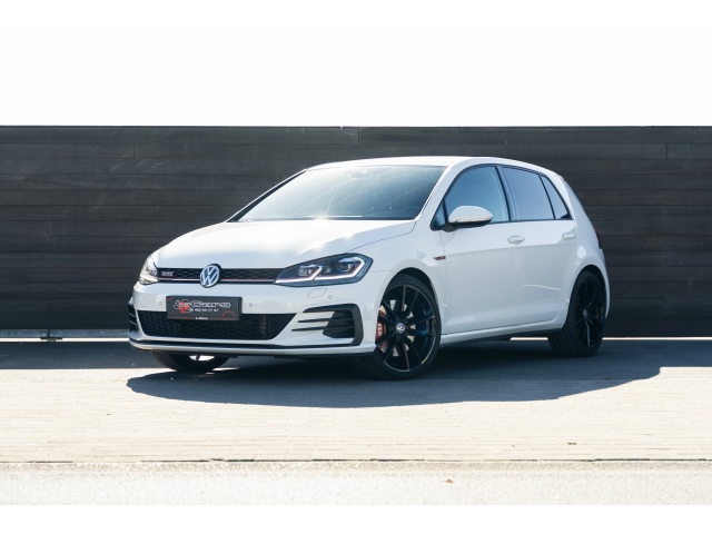 L-Cars - Volkswagen Golf GTI