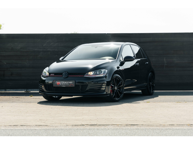 L-Cars - Volkswagen Golf GTI
