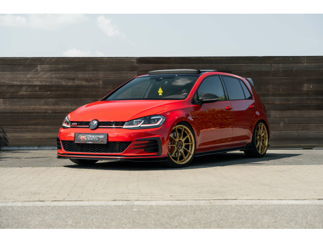 L-Cars - Volkswagen Golf GTI