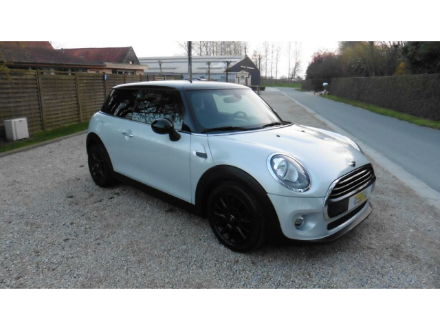 Autobedrijf Vynckier - MINI MINI