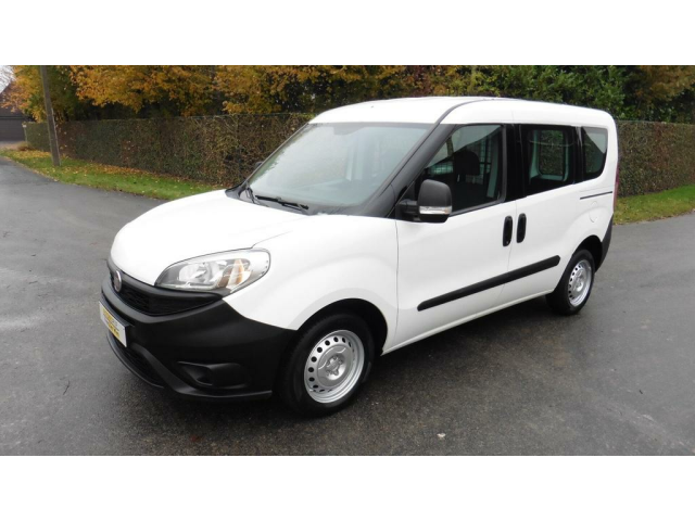 Autobedrijf Vynckier - Fiat DOBLO