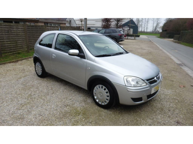 Autobedrijf Vynckier - Opel CORSA