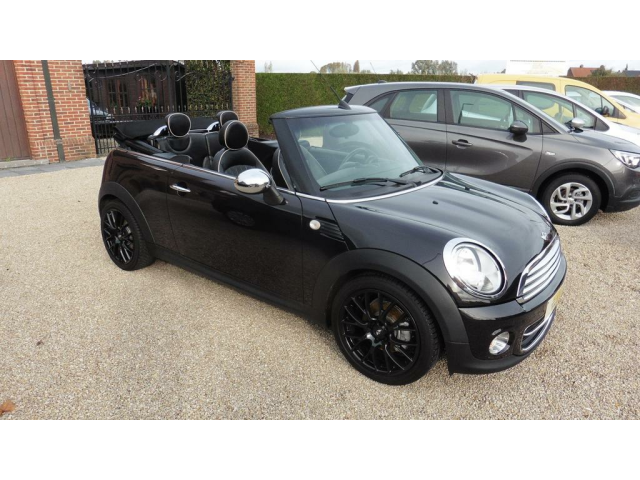 Autobedrijf Vynckier - MINI CABRIO
