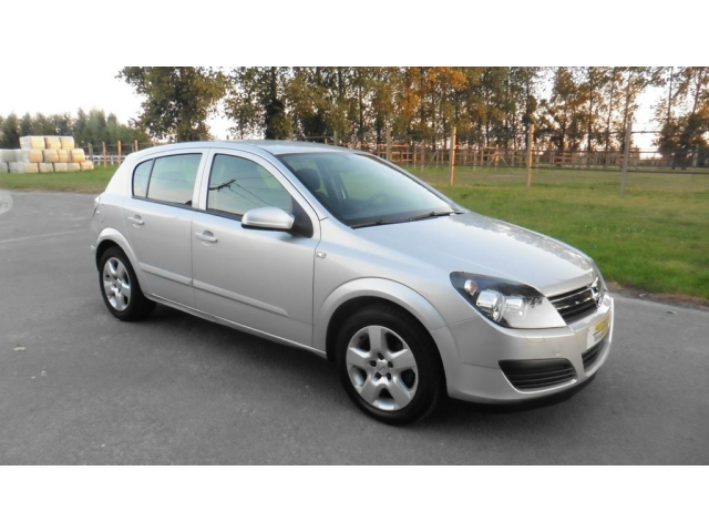 Autobedrijf Vynckier - Opel ASTRA