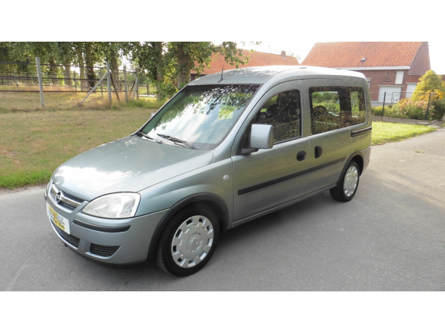 Autobedrijf Vynckier - Opel 