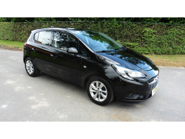 Autobedrijf Vynckier - Opel Corsa