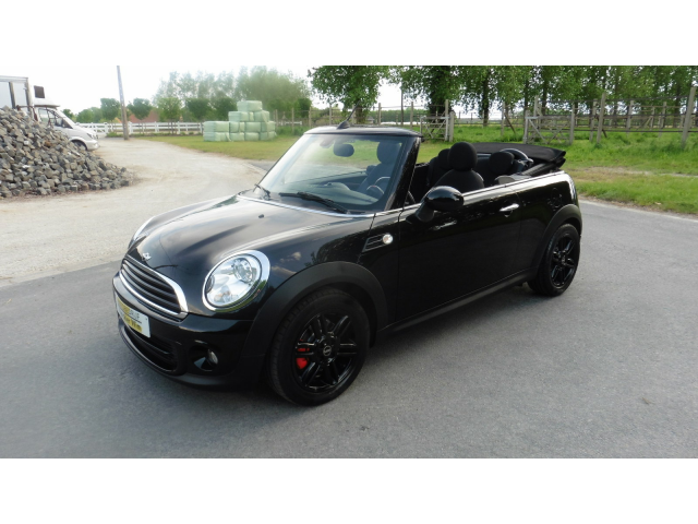 Autobedrijf Vynckier - MINI Cabrio