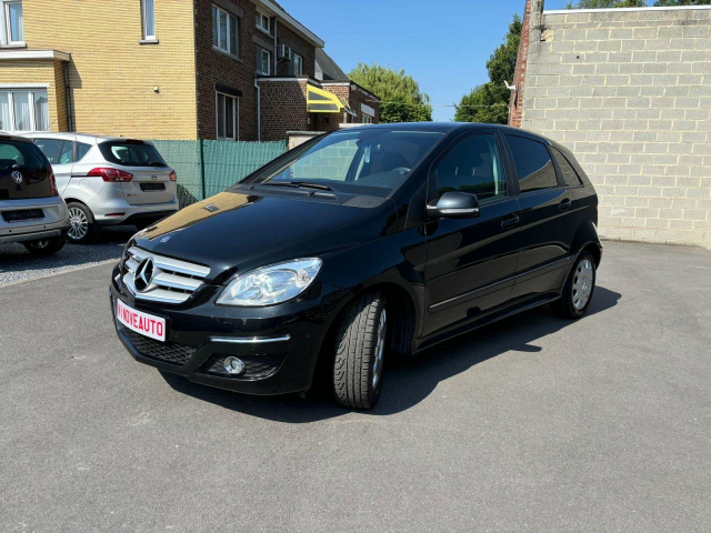 Ninove auto - Mercedes-Benz B 180