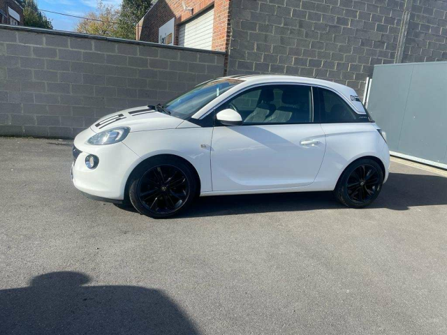 Ninove auto - Opel Adam