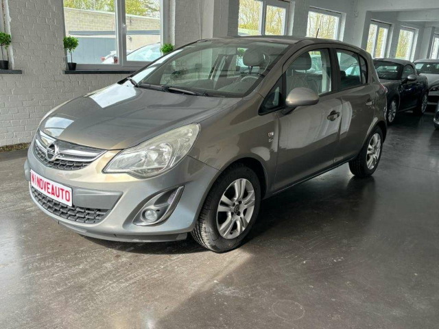 Ninove auto - Opel Corsa