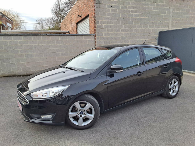 Ninove auto - Ford Focus