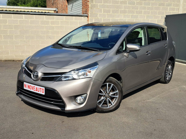 Ninove auto - Toyota Verso