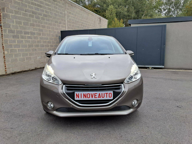 Ninove auto - Peugeot 208