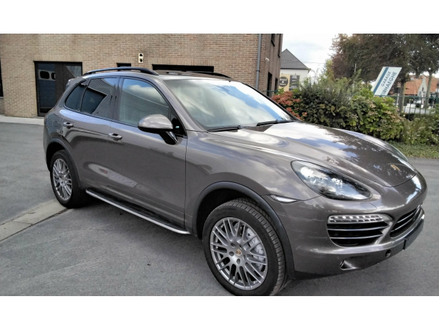 Garage Meirhaeghe - Porsche Cayenne